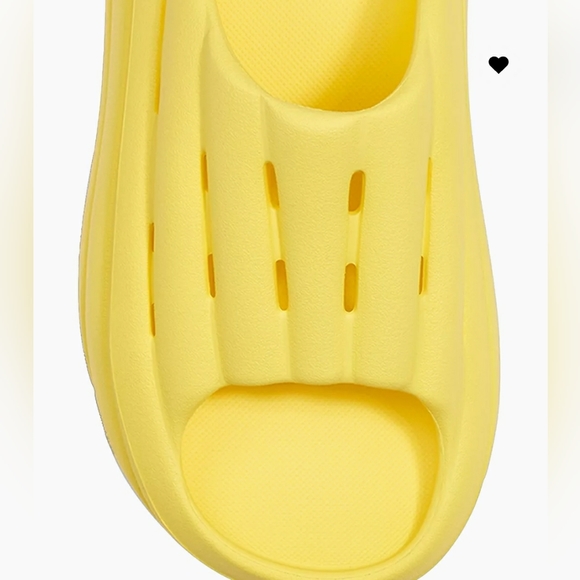 UGG Foamo EVA Slides - Picture 5 of 5